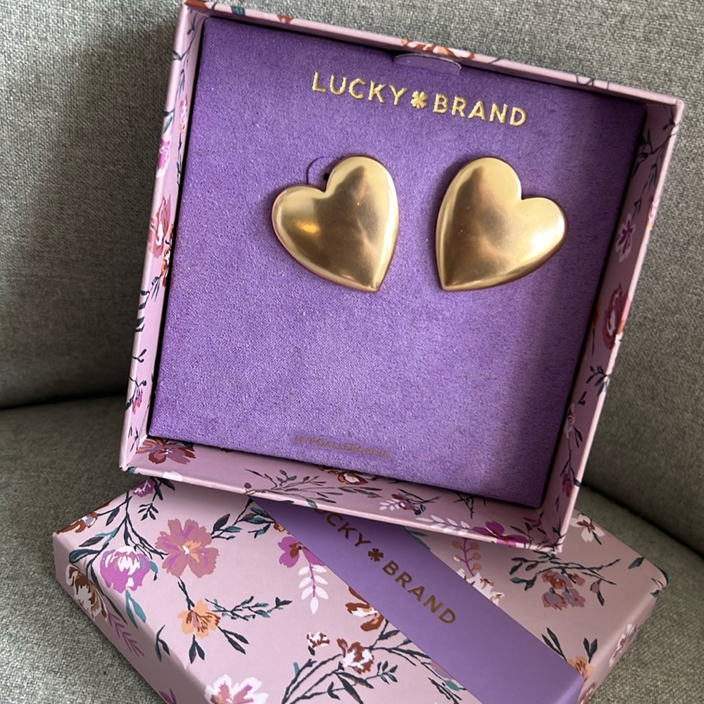 Lucky Brand Heart Earrings BNIB
